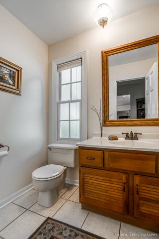 883 Dorset Dr, Wheaton, IL 60189 photo 21