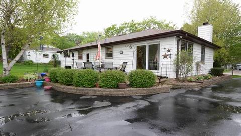 8 Sunset Ln, Algonquin, IL 60102 photo 10