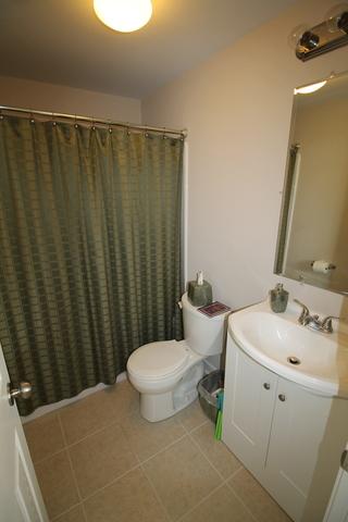 575 Waterford Rd, Elgin, IL 60124 photo 25