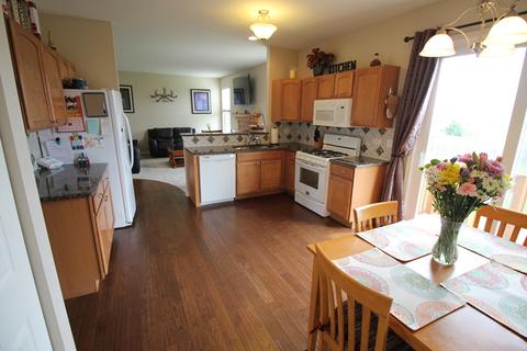 575 Waterford Rd, Elgin, IL 60124 photo 5