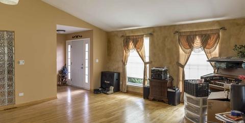7219 Faxton Ln, Plainfield, IL 60586 photo 5