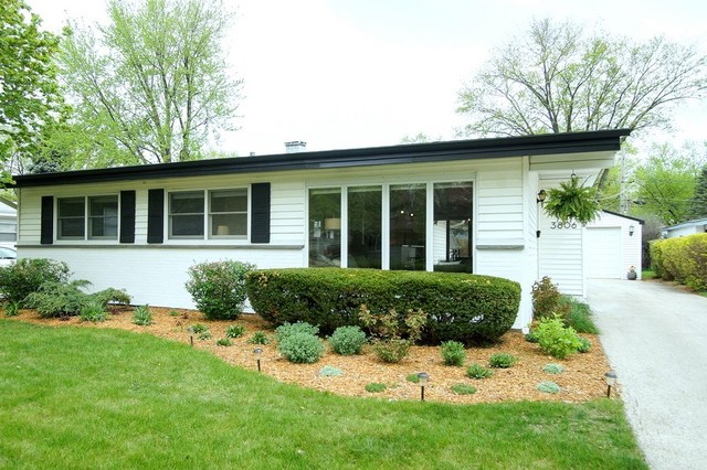3806 Bluebird Ln, Rolling Meadows, IL 60008 photo 1