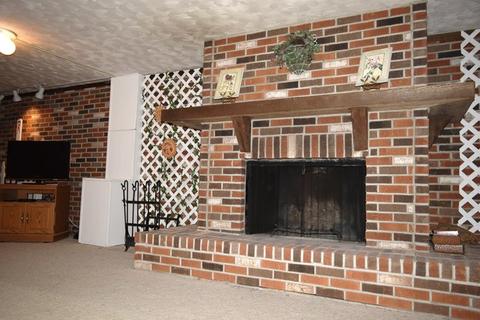 876 Adeline Dr, Elgin, IL 60123 photo 24