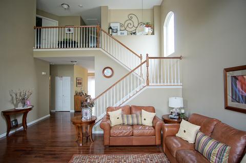 2146 W Silverleaf Ln, Addison, IL 60101 photo 5