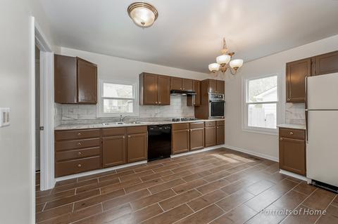 1111 S Washington St, Wheaton, IL 60189 photo 5
