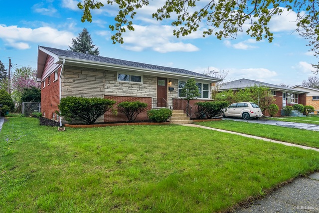 4908 Cypress Dr, Hillside, IL 60162 photo 1