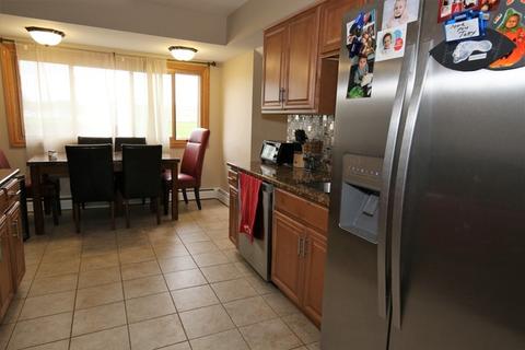 930 Blaze Trl, Wheeling, IL 60090 photo 8