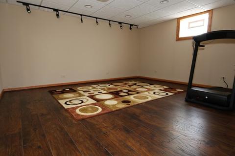 930 Blaze Trl, Wheeling, IL 60090 photo 20