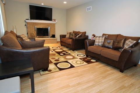 930 Blaze Trl, Wheeling, IL 60090 photo 11