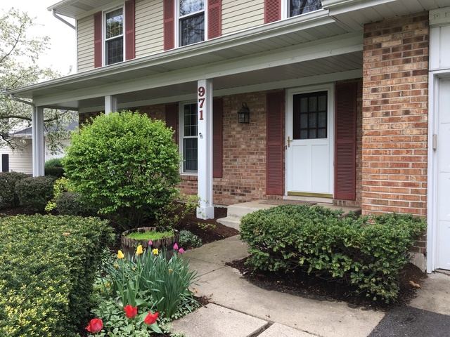 971 Mayfield St, Cary, IL 60013 photo 2