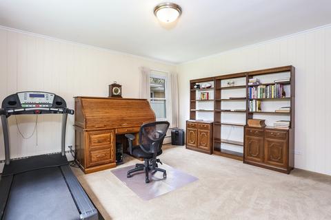 8633 Parkview Ave, Brookfield, IL 60513 photo 14