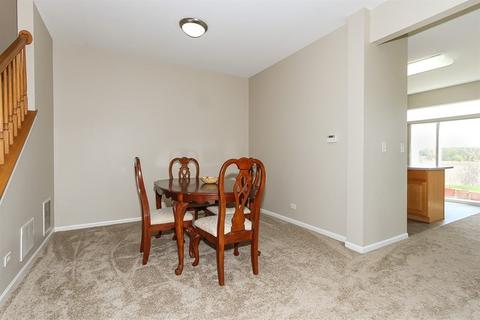 1249 Spaulding Rd #D, Bartlett, IL 60103 photo 6