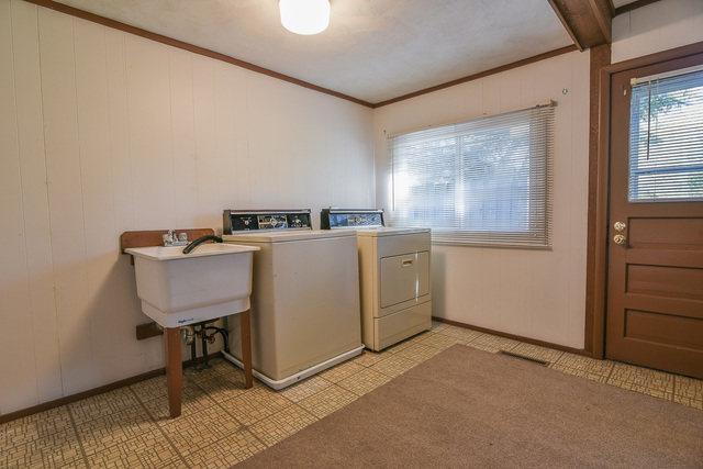 1195 Ash Rd, Hoffman Estates, IL 60169 photo 17