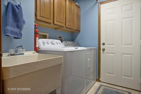 1295 Karyn Ct, Sleepy Hollow, IL 60118 photo 16