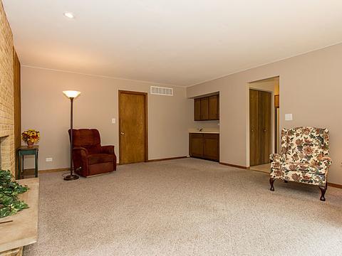 262 N Baynard Rd, Addison, IL 60101 photo 9