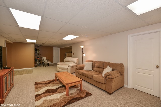 2095 Royal Blvd, Elgin, IL 60123 photo 14