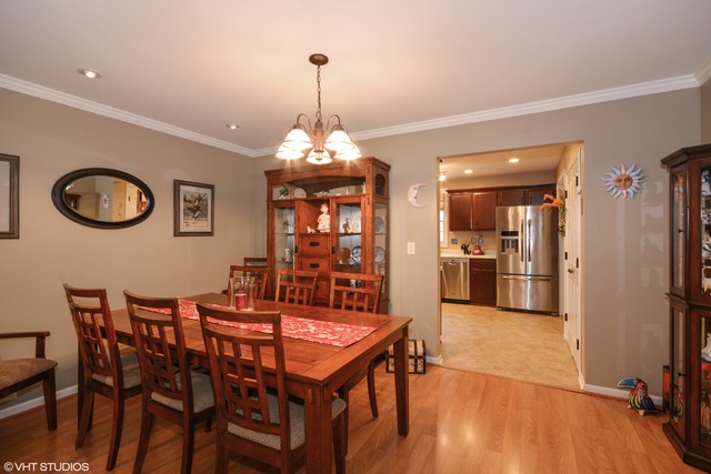 2095 Royal Blvd, Elgin, IL 60123 photo 5