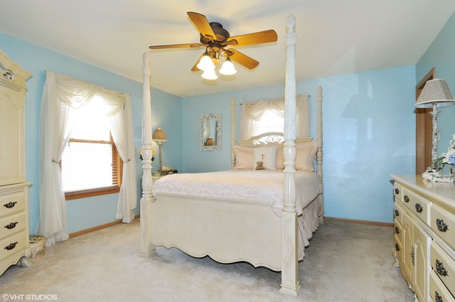 1302 Brookfield Dr, Plainfield, IL 60586 photo 6