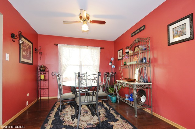 1302 Brookfield Dr, Plainfield, IL 60586 photo 4