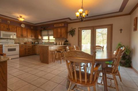 14946 Kilpatrick Ave, Midlothian, IL 60445 photo 6