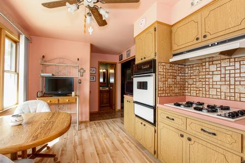 7132 S Thomas Ave, Bridgeview, IL 60455 photo 4