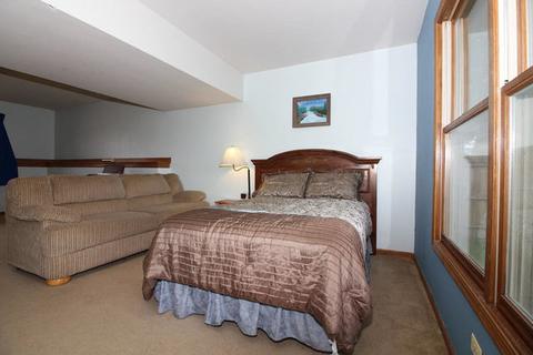 1505 10th St, Harvard, IL 60033 photo 9