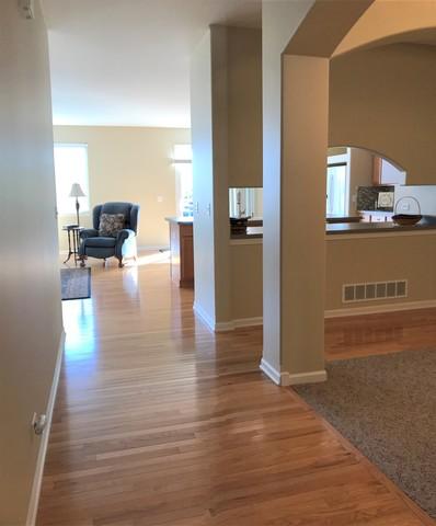 3307 Batley St, Elgin, IL 60124 photo 6