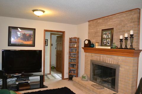 601 E Bauer Rd, Naperville, IL 60563 photo 21