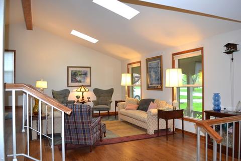601 E Bauer Rd, Naperville, IL 60563 photo 5