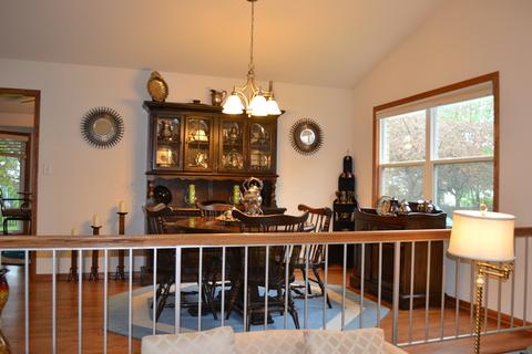 601 E Bauer Rd, Naperville, IL 60563 photo 24