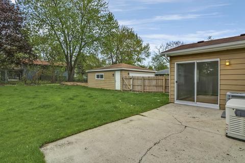 256 Plainview Dr, Bolingbrook, IL 60440 photo 34