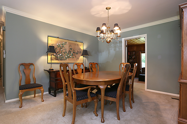 413 Parkway Dr, Wheaton, IL 60187 photo 6