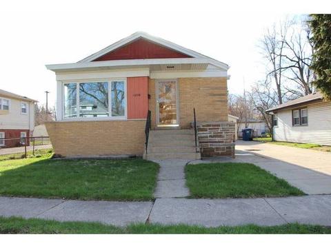 14516 Trumbull Ave, Midlothian, IL 60445 photo 2