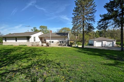 2117 Maple Rd, Joliet, IL 60432 photo 1