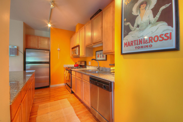 1033 E 46th St #403, Chicago, IL 60653 photo 9