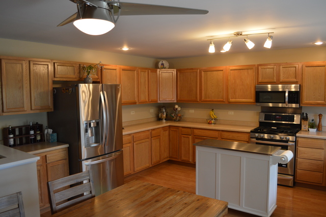 3212 Brookmeade Dr, Rolling Meadows, IL 60008 photo 5