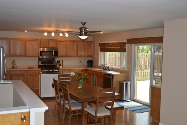 3212 Brookmeade Dr, Rolling Meadows, IL 60008 photo 3