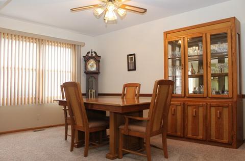3210 Alethea Dr, Algonquin, IL 60102 photo 5