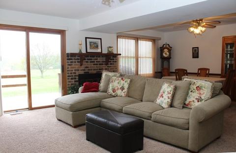 3210 Alethea Dr, Algonquin, IL 60102 photo 4