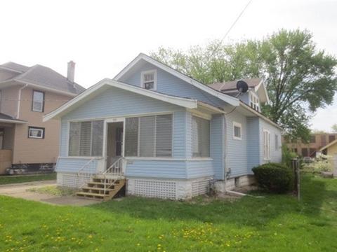933 E Galena Blvd, Aurora, IL 60505 photo 2