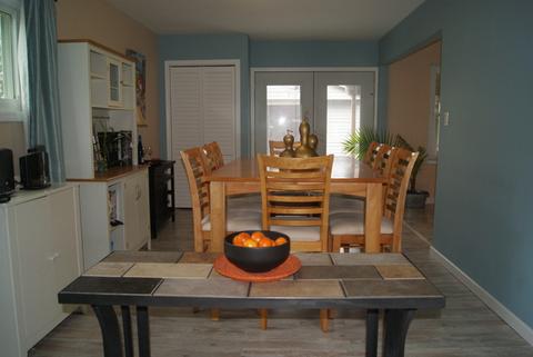 730 Olive St, Hoffman Estates, IL 60169 photo 9