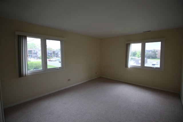 1482 Stonebridge Cir #C8, Wheaton, IL 60189 photo 11