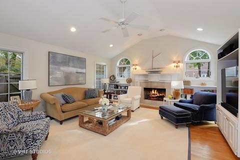 668 Elder Ln, Winnetka, IL 60093 photo 4