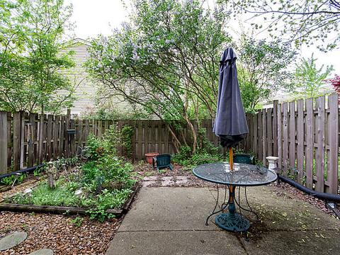 531 Walker Dr, Bolingbrook, IL 60440 photo 3