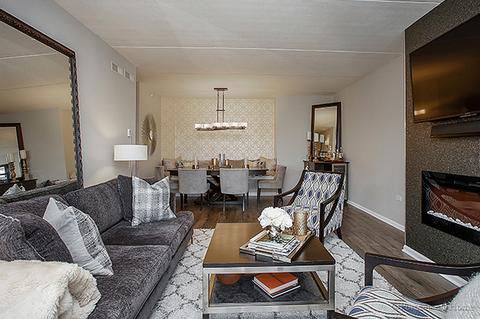 100 N Gary Ave #302, Wheaton, IL 60187 photo 4