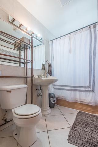 439 W Winthrop Ave, Addison, IL 60101 photo 11