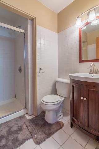 439 W Winthrop Ave, Addison, IL 60101 photo 8