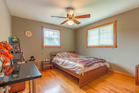 439 W Winthrop Ave, Addison, IL 60101 photo 10