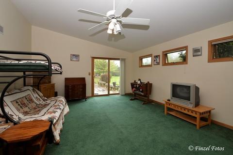 6523 Sycamore Ct, Mchenry, IL 60050 photo 12