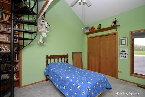 6523 Sycamore Ct, Mchenry, IL 60050 photo 10